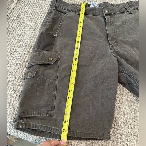 Carhartt Brown Cargo Shorts Durable Cotton Utilitarian Design - Picture 5 of 7